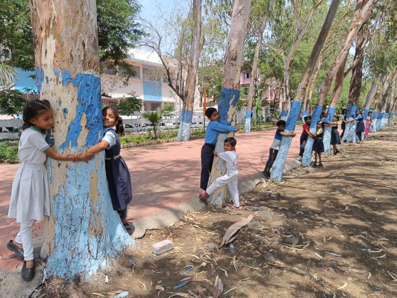 Hugs given to trees to save children from depression