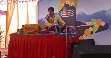 Brahma and Vishnu were the first to establish and worship Lord Shivalinga