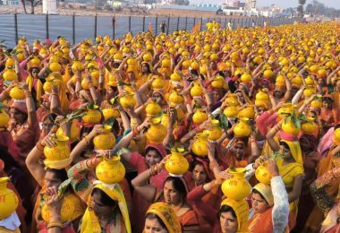 2121 Kundiya Shri Ram Mahayagya started with Kalash Yatra